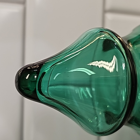 Green Glass Christmas Tree With Rubber Lid - Picture 3 of 3